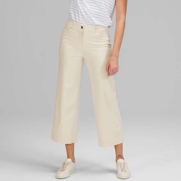lululemon athletica Pants - Lululemon City Sleek Wide-Leg High Rise 7/8 Length Pant in White Opal
Size 29